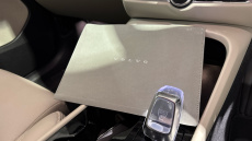 Volvo XC40 2.0 B4P Ultra Bright 5dr Auto Petrol Estate